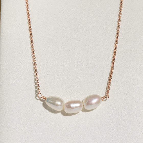 Baroque Pearl Layering Necklace
