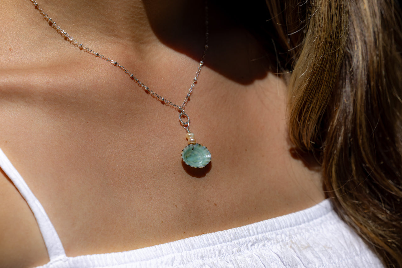Limpet Seashell + Pearl Reversible Necklace
